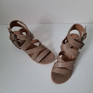 MICHAEL ANTONIO Block Heels Sandals Taupe 7.5